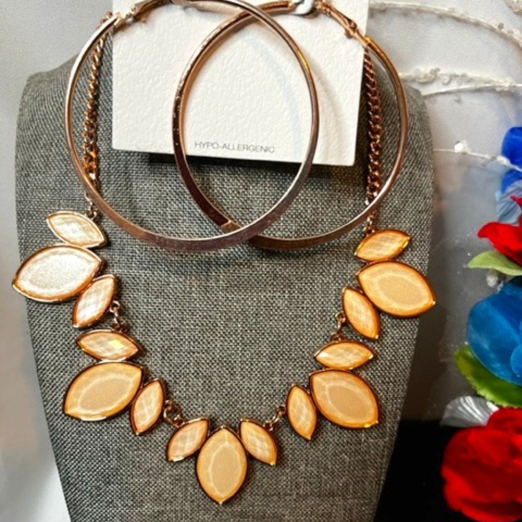 Petals In The Wind Necklace And Earrings.